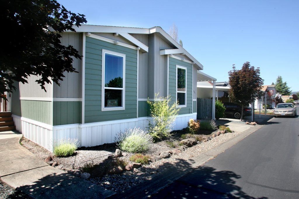 Medford Estates in Medford, OR Mobile Homes For Sale Affordable