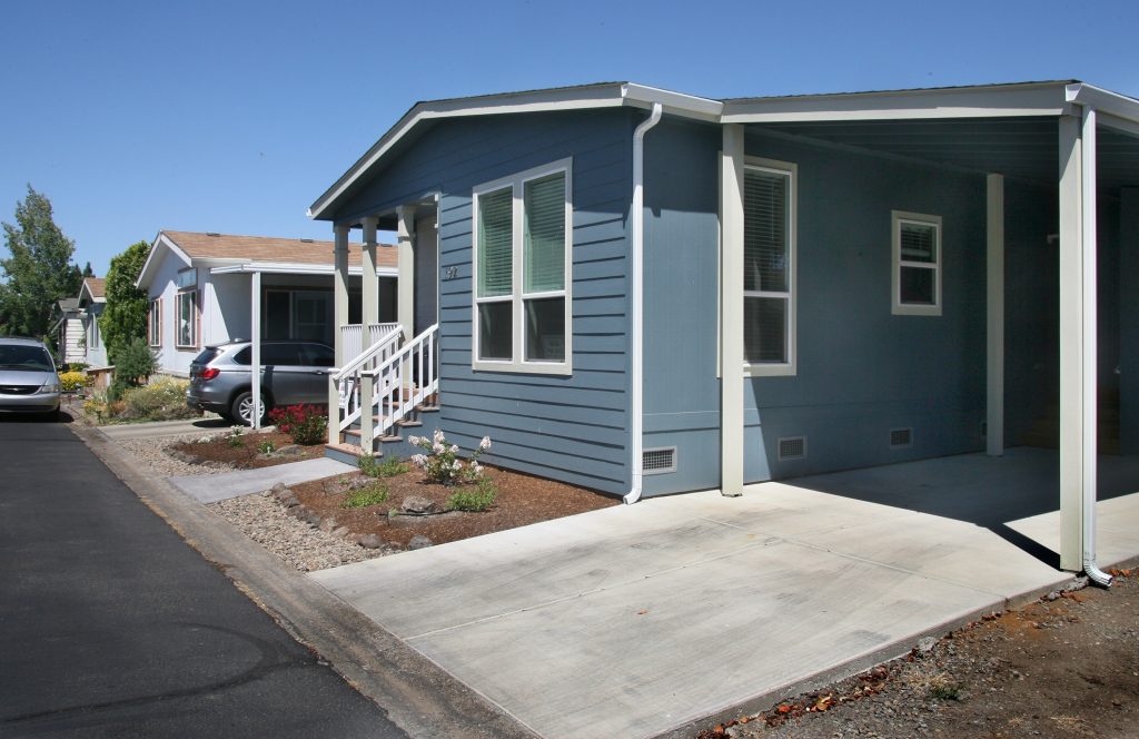 Medford Estates in Medford, OR Mobile Homes For Sale Affordable