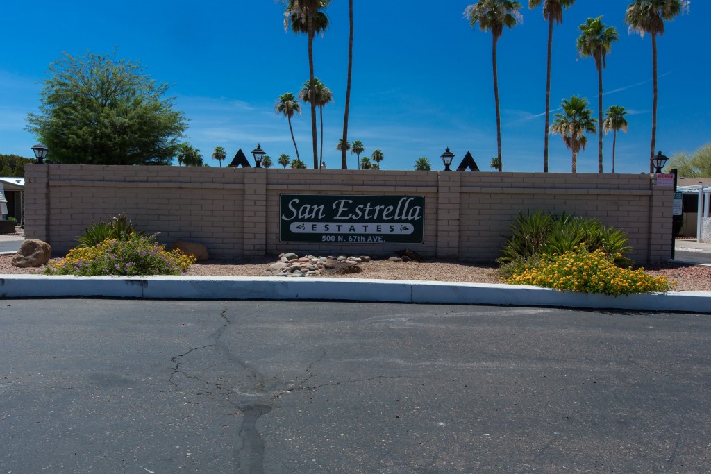 San Estrella Estates sign at the entrance