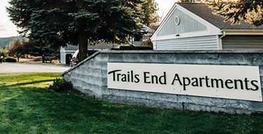 View Trails End Apartment Community